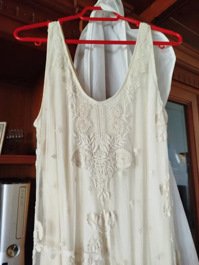 Vestido Zara encaje.