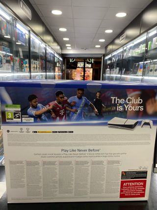 PlayStation 5 Slim 1TB Estandar