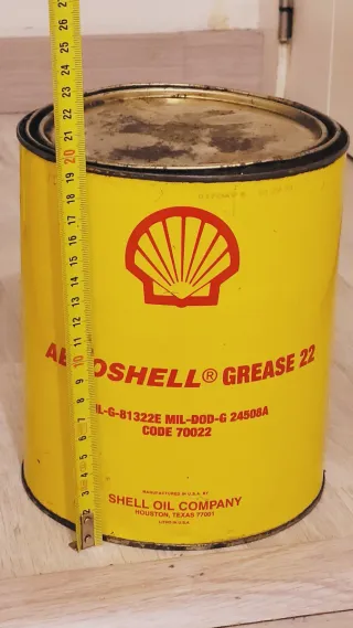 Lata de grasa Shell antigua