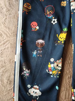 Chándal niño/a  Talla 6/7 122cm