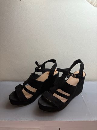 Sandalias Bershka Negras Tacón Cuña