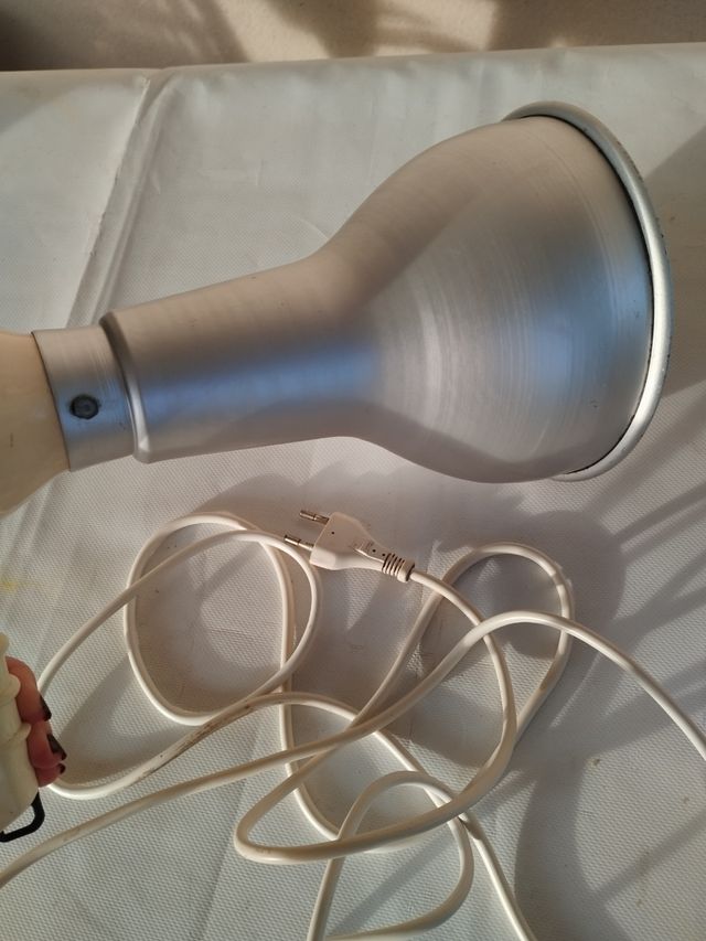 Difusor infrarrojos pelo peluquería beige y plata