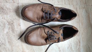 Zapatos marca Senda para hombre,  muy cómodos