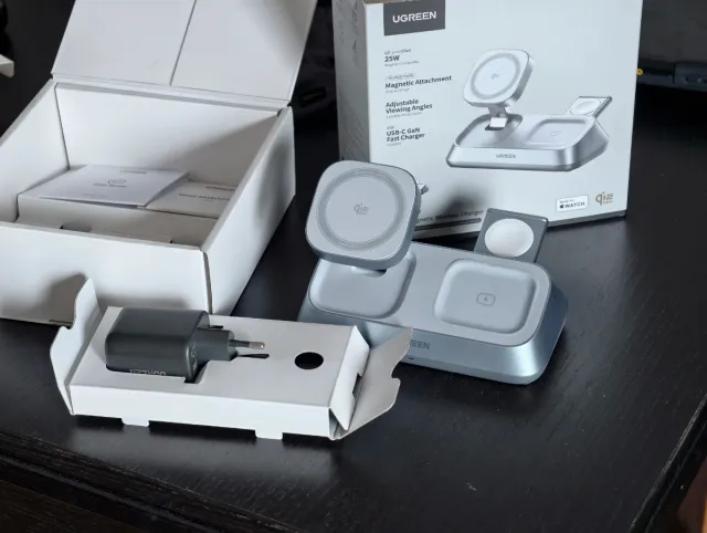 UGREEN Carregador Qi2 3 em 1 25W