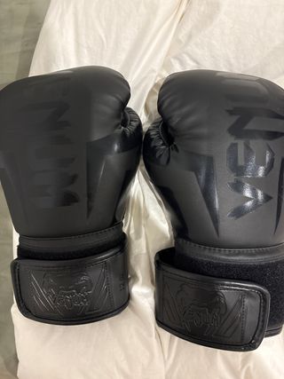 Guantes de Boxeo Venum Negros 12 oz