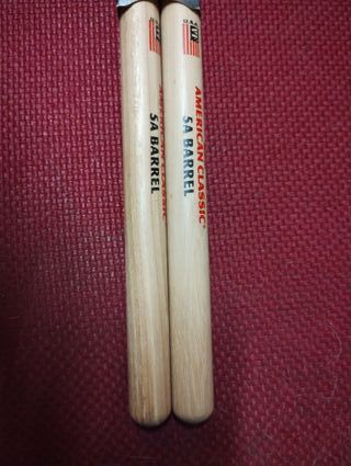 Baquetas Vic Firth American Classic 5A Barrel