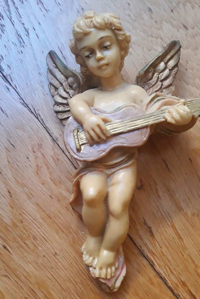 Angelitos de resina cerámica