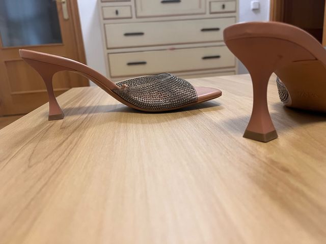 sandalias tacón medio brillantes Zara 37