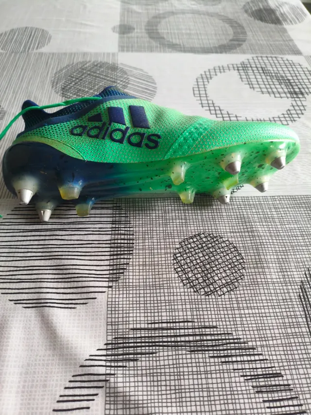 Bota firmada de Pedro Porro – Girona FC (2017-2019