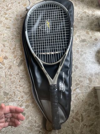 Raqueta de tenis HEAD y funda