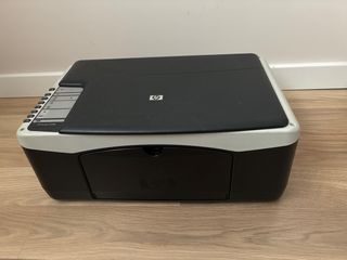 Impresora HP Deskjet F2180 con escáner