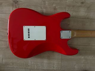 Guitarra Fender Squier Roja