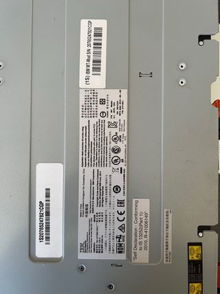 Servidor Ordenador Gris