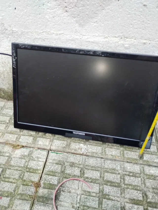 Televisor Negro