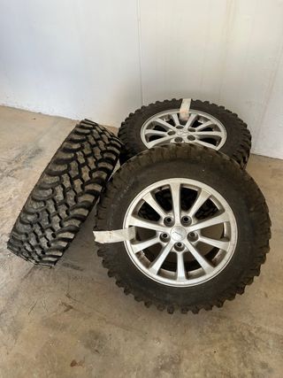 Llantas y Neumáticos Todoterreno