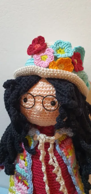 Muñeca Crochet/Amigurumi Flores Gafas