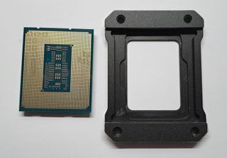 CPU Intel i5-14600KF con Contact Frame.