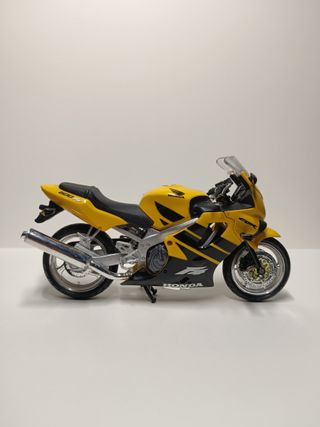 Colección 6 maquetas de motos de competición