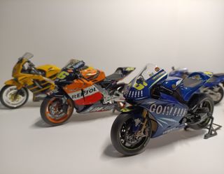 Colección 6 maquetas de motos de competición