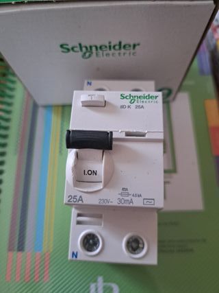 2p 25A Diferencial Schneider 25A
