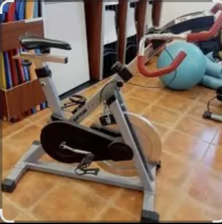 Bicicleta Estática Kettler Trato en persona