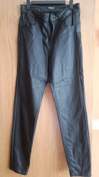 Pantalón Desigual Polipiel Slim Mujer Talla 42