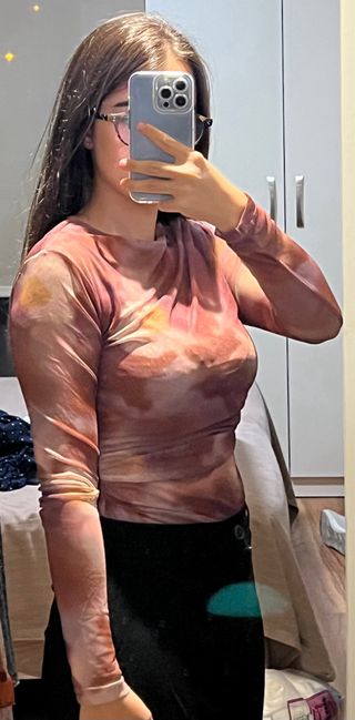 Body rosa tie-dye manga larga