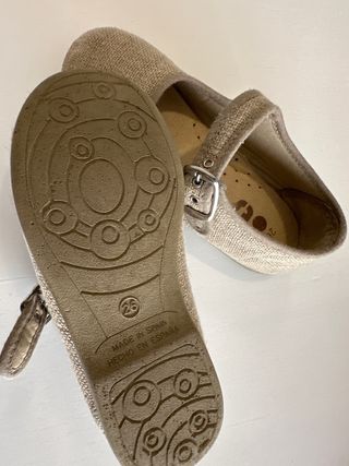 Merceditas ceremonia infantil talla 26