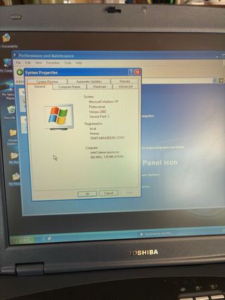 Portátil Toshiba Satellite Windows XP