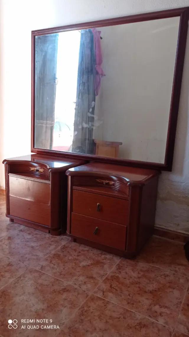 Mobile da bagno con specchio