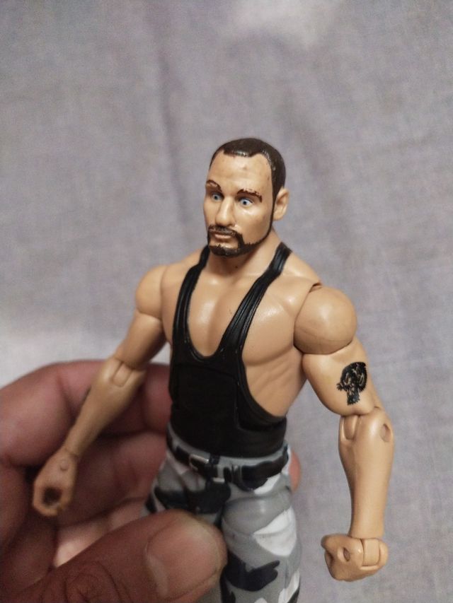 WWE Elite Bushwhacker Luke Action Figure