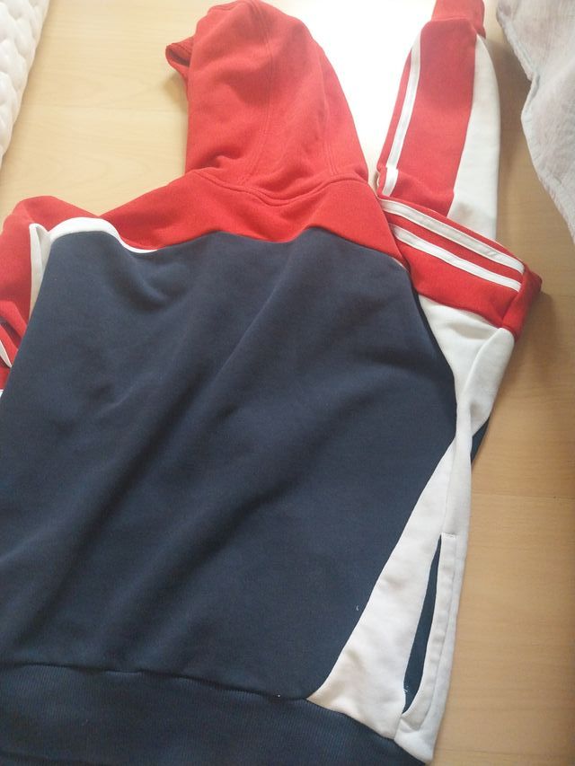 Sudadera Adidas Roja y Azul con Cremallera