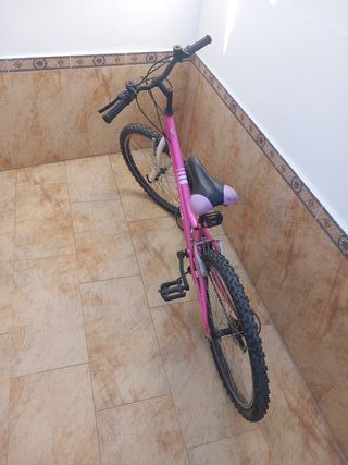 Bicicleta infantil rosa 7-15 años