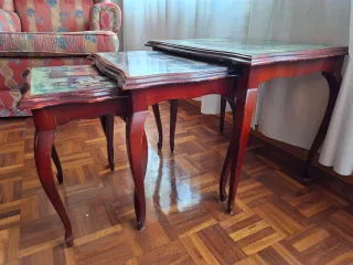 Mesas decorativas de madera y cristal
