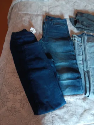 Pantalones vaqueros varios talla 34