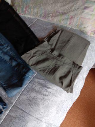 Pantalones vaqueros varios talla 34