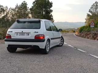 Citroen Saxo 1.6 VTS 90CV