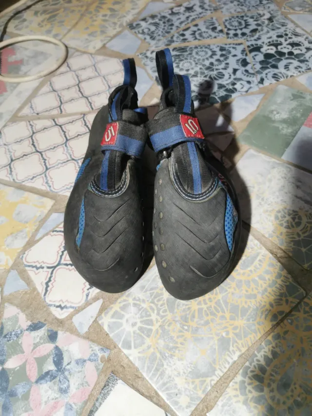 Pie de gato FiveTen talla 40