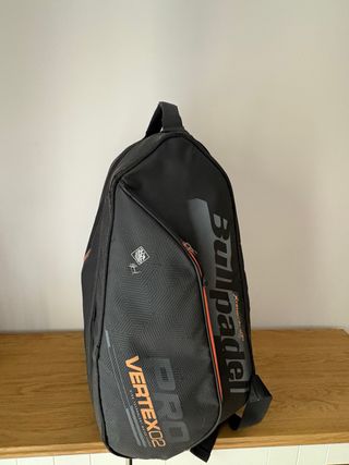 Paletero Bullpadel Vertex 02