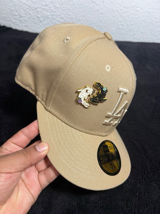 Gorra New Era 59Fifty Talla 7 3/8 + Pin