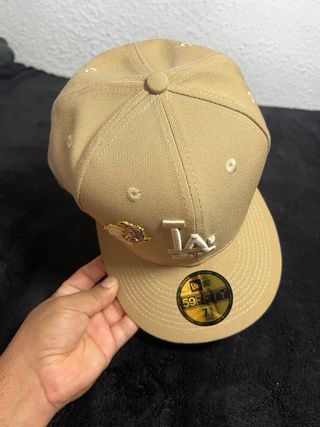 Gorra New Era 59Fifty Talla 7 3/8 + Pin