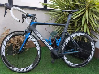 Bici Carretera Aero Mendiz