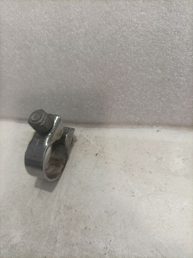 Abrazadera Vintage .