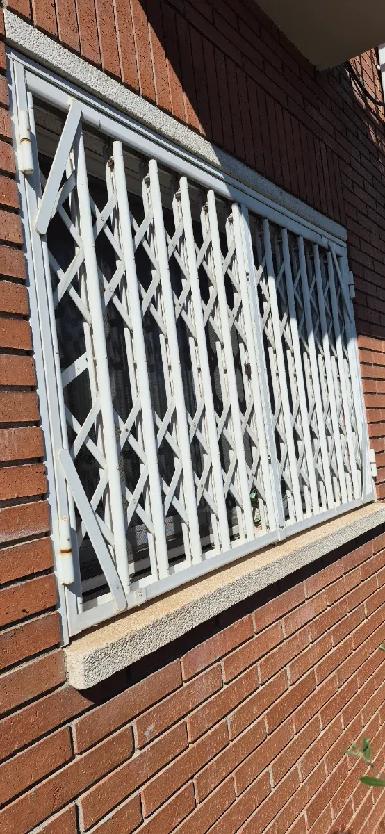 Reja de seguridad corredera