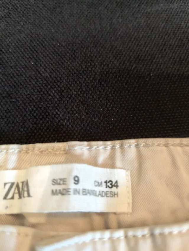 Pantalón cargo beige niño 