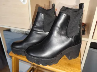 Botines negros
