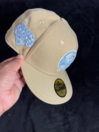 Gorra New Era 59Fifty Talla 7 1/4 Beige/Azul