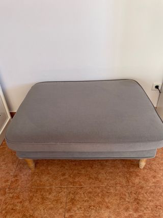 Puf/Reposapiés gris Ikea