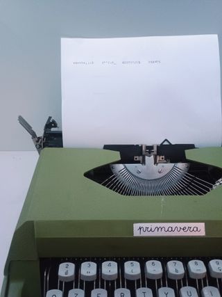 Macchina da Scrivere Vintage Primavera Funzionante