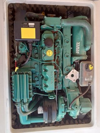 Rodman 700 135cv bien conservada
amarre incluido